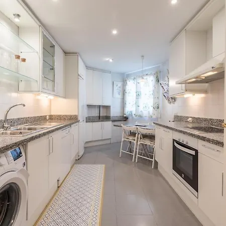 Apartment Entire 170m2 1min Walking From Cathedral *