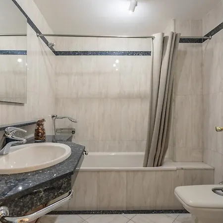 Entire 170m2 1min Walking From Cathedral Apartment